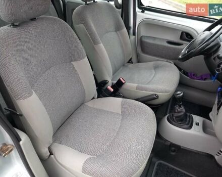 Серый Рено Кенгу, объемом двигателя 1.2 л и пробегом 207 тыс. км за 4700 $, фото 21 на Automoto.ua