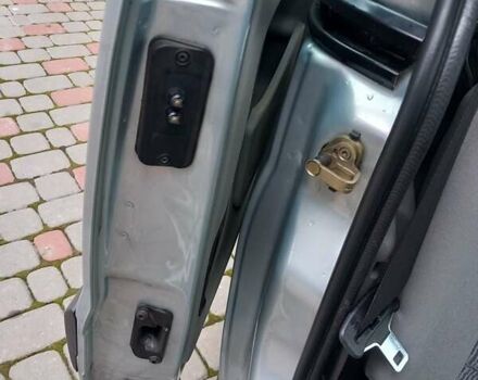 Серый Рено Кенгу, объемом двигателя 1.2 л и пробегом 207 тыс. км за 4700 $, фото 602 на Automoto.ua