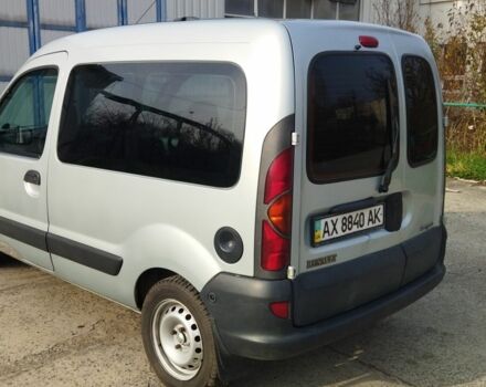 Серый Рено Кенгу, объемом двигателя 1 л и пробегом 197 тыс. км за 3000 $, фото 2 на Automoto.ua