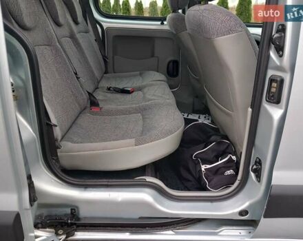 Серый Рено Кенгу, объемом двигателя 1.2 л и пробегом 207 тыс. км за 4700 $, фото 14 на Automoto.ua