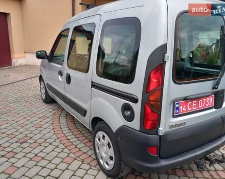 Серый Рено Кенгу, объемом двигателя 1.2 л и пробегом 207 тыс. км за 4700 $, фото 96 на Automoto.ua