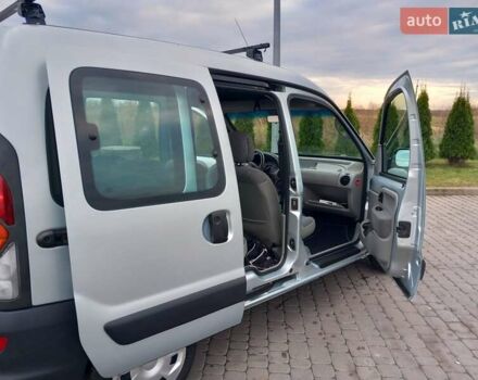 Серый Рено Кенгу, объемом двигателя 1.2 л и пробегом 207 тыс. км за 4700 $, фото 48 на Automoto.ua