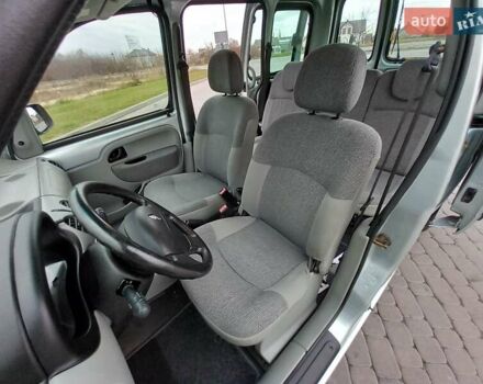 Серый Рено Кенгу, объемом двигателя 1.2 л и пробегом 207 тыс. км за 4700 $, фото 38 на Automoto.ua