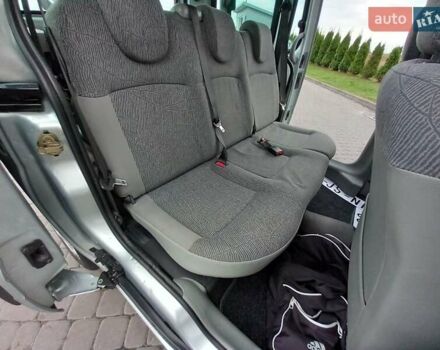 Серый Рено Кенгу, объемом двигателя 1.2 л и пробегом 207 тыс. км за 4700 $, фото 46 на Automoto.ua