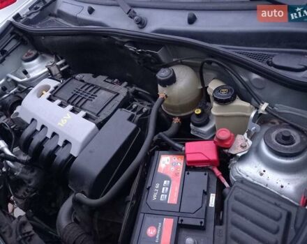 Серый Рено Кенгу, объемом двигателя 1.2 л и пробегом 207 тыс. км за 4700 $, фото 62 на Automoto.ua