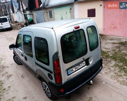 Серый Рено Кенгу, объемом двигателя 1.5 л и пробегом 246 тыс. км за 3350 $, фото 7 на Automoto.ua