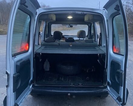 Серый Рено Кенгу, объемом двигателя 1.5 л и пробегом 250 тыс. км за 1900 $, фото 8 на Automoto.ua