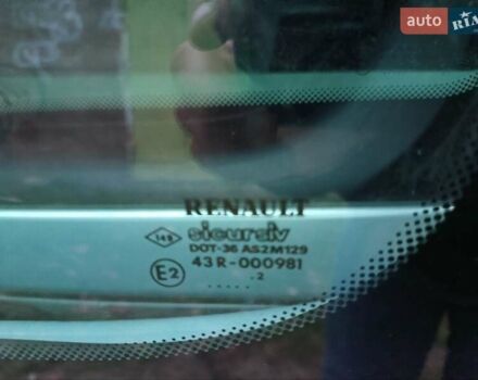 Серый Рено Кенгу, объемом двигателя 1.5 л и пробегом 246 тыс. км за 3350 $, фото 49 на Automoto.ua
