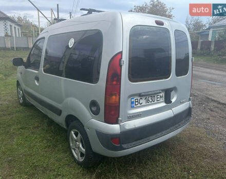 Серый Рено Кенгу, объемом двигателя 1.5 л и пробегом 265 тыс. км за 3550 $, фото 2 на Automoto.ua