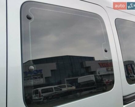 Серый Рено Кенгу, объемом двигателя 1.6 л и пробегом 191 тыс. км за 5200 $, фото 16 на Automoto.ua