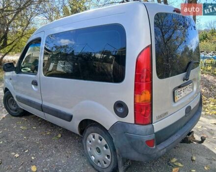 Серый Рено Кенгу, объемом двигателя 1.5 л и пробегом 306 тыс. км за 2700 $, фото 4 на Automoto.ua