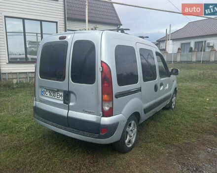 Серый Рено Кенгу, объемом двигателя 1.5 л и пробегом 265 тыс. км за 3550 $, фото 3 на Automoto.ua