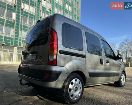 Сірий Рено Кєнгу, об'ємом двигуна 1.46 л та пробігом 384 тис. км за 3850 $, фото 5 на Automoto.ua