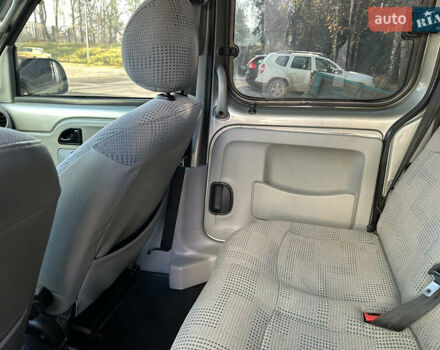 Сірий Рено Кєнгу, об'ємом двигуна 1.46 л та пробігом 384 тис. км за 3850 $, фото 62 на Automoto.ua