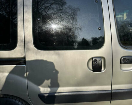 Сірий Рено Кєнгу, об'ємом двигуна 1.46 л та пробігом 384 тис. км за 3850 $, фото 32 на Automoto.ua