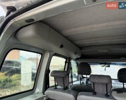 Сірий Рено Кєнгу, об'ємом двигуна 1.5 л та пробігом 275 тис. км за 3999 $, фото 33 на Automoto.ua