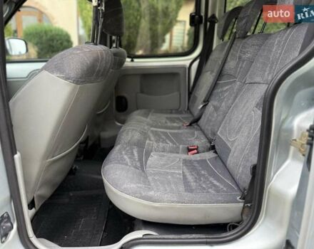 Сірий Рено Кєнгу, об'ємом двигуна 1.5 л та пробігом 275 тис. км за 3999 $, фото 23 на Automoto.ua