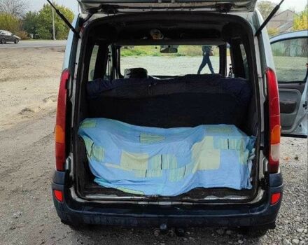 Серый Рено Кенгу, объемом двигателя 1.5 л и пробегом 350 тыс. км за 3600 $, фото 8 на Automoto.ua