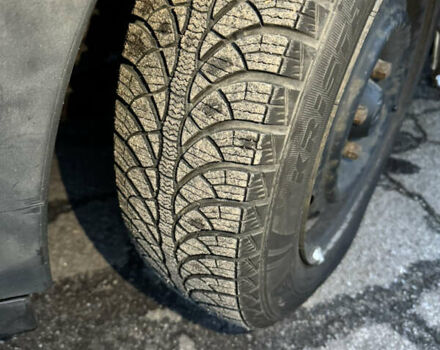 Сірий Рено Кєнгу, об'ємом двигуна 1.5 л та пробігом 270 тис. км за 3900 $, фото 16 на Automoto.ua