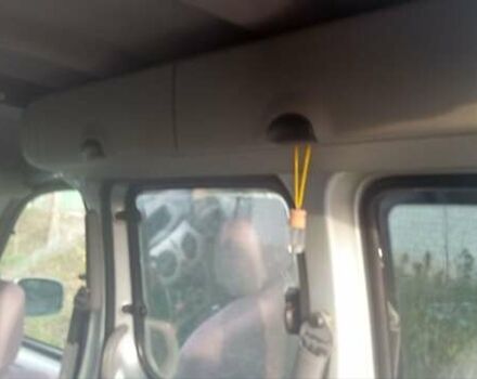 Серый Рено Кенгу, объемом двигателя 1.46 л и пробегом 388 тыс. км за 2500 $, фото 7 на Automoto.ua