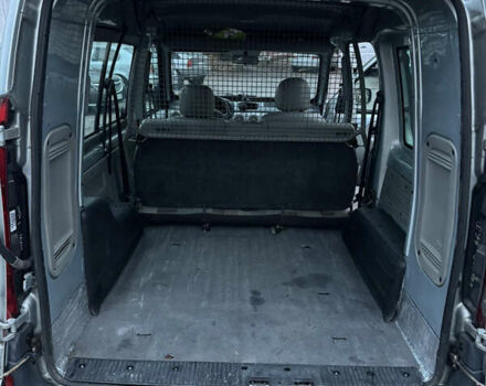 Сірий Рено Кєнгу, об'ємом двигуна 1.5 л та пробігом 270 тис. км за 3900 $, фото 8 на Automoto.ua