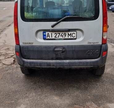 Серый Рено Кенгу, объемом двигателя 1.6 л и пробегом 300 тыс. км за 4500 $, фото 2 на Automoto.ua