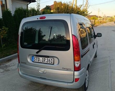 Серый Рено Кенгу, объемом двигателя 1.6 л и пробегом 221 тыс. км за 5600 $, фото 6 на Automoto.ua