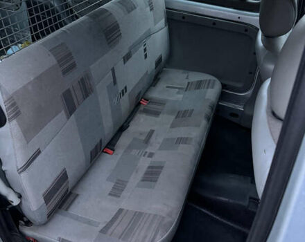 Сірий Рено Кєнгу, об'ємом двигуна 1.5 л та пробігом 270 тис. км за 3900 $, фото 7 на Automoto.ua