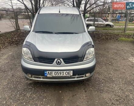 Сірий Рено Кєнгу, об'ємом двигуна 1.39 л та пробігом 284 тис. км за 5000 $, фото 1 на Automoto.ua