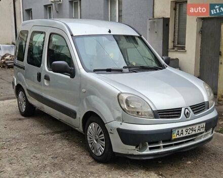 Серый Рено Кенгу, объемом двигателя 1.4 л и пробегом 625 тыс. км за 2600 $, фото 1 на Automoto.ua