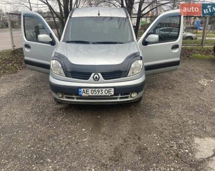 Сірий Рено Кєнгу, об'ємом двигуна 1.39 л та пробігом 284 тис. км за 5000 $, фото 13 на Automoto.ua