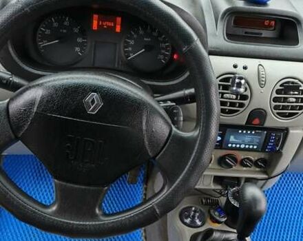 Серый Рено Кенгу, объемом двигателя 1.4 л и пробегом 312 тыс. км за 4700 $, фото 9 на Automoto.ua