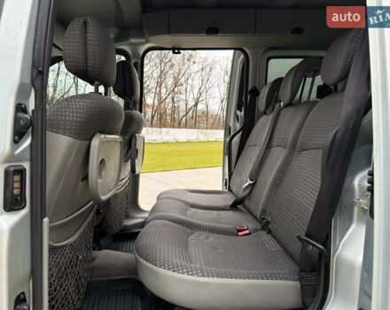 Серый Рено Кенгу, объемом двигателя 1.6 л и пробегом 224 тыс. км за 6300 $, фото 27 на Automoto.ua