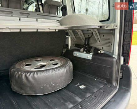 Серый Рено Кенгу, объемом двигателя 1.6 л и пробегом 224 тыс. км за 6300 $, фото 36 на Automoto.ua