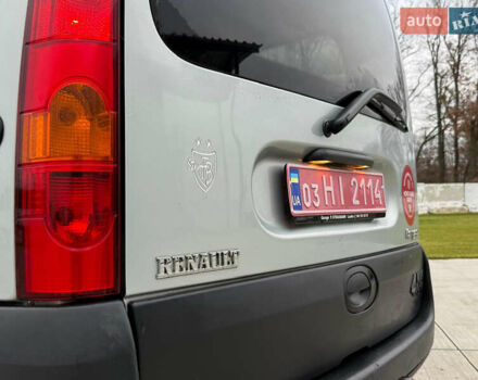 Серый Рено Кенгу, объемом двигателя 1.6 л и пробегом 224 тыс. км за 6300 $, фото 11 на Automoto.ua