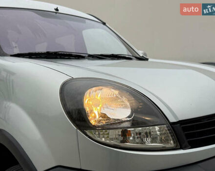 Серый Рено Кенгу, объемом двигателя 1.6 л и пробегом 224 тыс. км за 6300 $, фото 10 на Automoto.ua