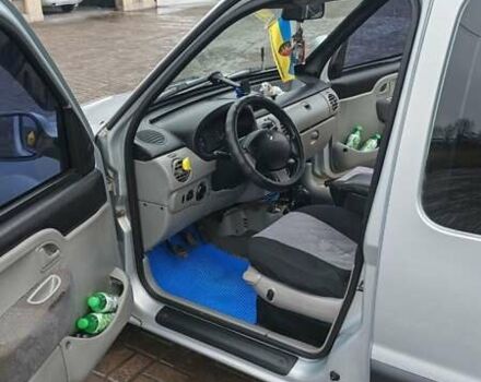 Серый Рено Кенгу, объемом двигателя 1.4 л и пробегом 312 тыс. км за 4700 $, фото 5 на Automoto.ua