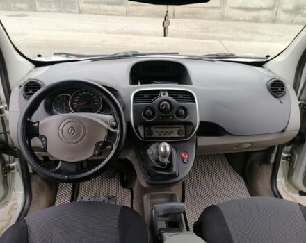 Серый Рено Кенгу, объемом двигателя 1.5 л и пробегом 364 тыс. км за 6300 $, фото 9 на Automoto.ua