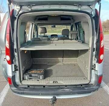 Серый Рено Кенгу, объемом двигателя 1.5 л и пробегом 225 тыс. км за 7300 $, фото 2 на Automoto.ua