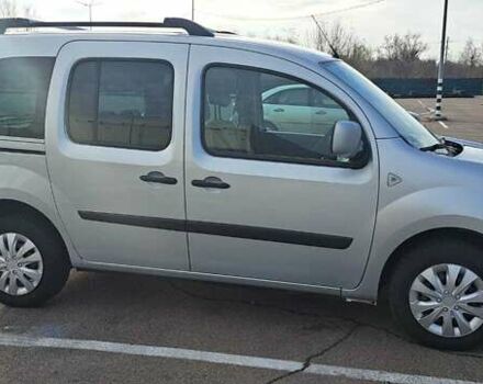 Серый Рено Кенгу, объемом двигателя 1.5 л и пробегом 225 тыс. км за 7300 $, фото 8 на Automoto.ua