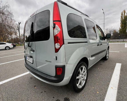 Серый Рено Кенгу, объемом двигателя 1.6 л и пробегом 172 тыс. км за 7300 $, фото 5 на Automoto.ua