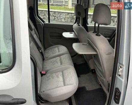 Сірий Рено Кєнгу, об'ємом двигуна 1.6 л та пробігом 168 тис. км за 7450 $, фото 27 на Automoto.ua