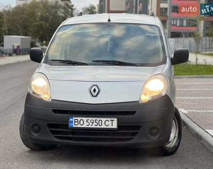 Сірий Рено Кєнгу, об'ємом двигуна 1.5 л та пробігом 242 тис. км за 5499 $, фото 2 на Automoto.ua
