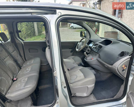 Серый Рено Кенгу, объемом двигателя 1.5 л и пробегом 237 тыс. км за 7350 $, фото 10 на Automoto.ua