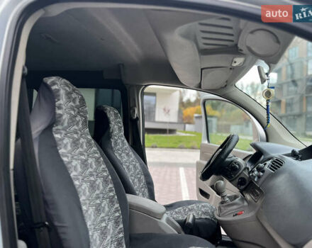 Сірий Рено Кєнгу, об'ємом двигуна 1.5 л та пробігом 242 тис. км за 5499 $, фото 26 на Automoto.ua