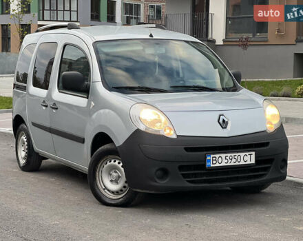 Сірий Рено Кєнгу, об'ємом двигуна 1.5 л та пробігом 242 тис. км за 5499 $, фото 5 на Automoto.ua