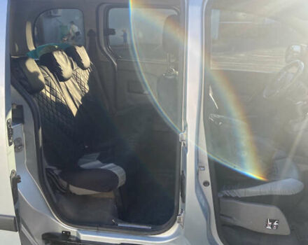 Серый Рено Кенгу, объемом двигателя 1.46 л и пробегом 320 тыс. км за 6500 $, фото 3 на Automoto.ua