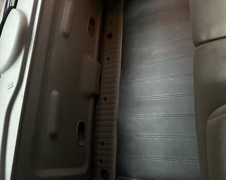 Серый Рено Кенгу, объемом двигателя 1.6 л и пробегом 206 тыс. км за 6000 $, фото 8 на Automoto.ua