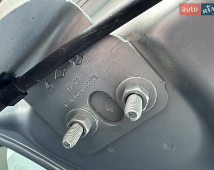 Серый Рено Кенгу, объемом двигателя 1.5 л и пробегом 237 тыс. км за 7350 $, фото 34 на Automoto.ua