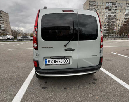 Серый Рено Кенгу, объемом двигателя 1.6 л и пробегом 172 тыс. км за 7300 $, фото 4 на Automoto.ua